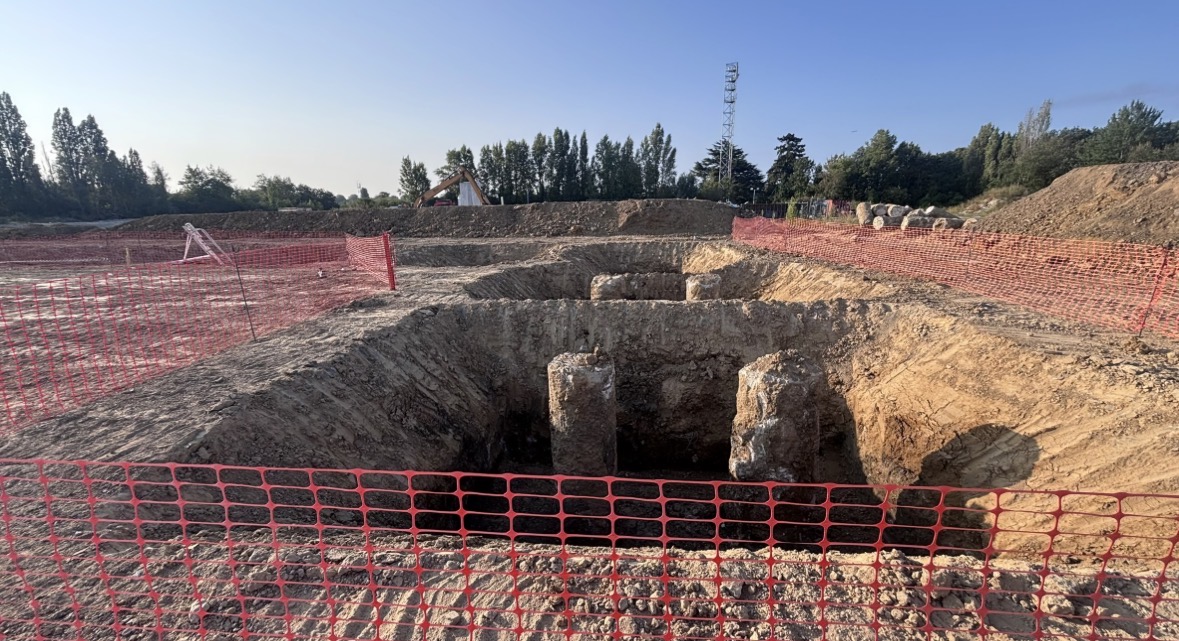 Ouvrage de fondation en cours de préparation